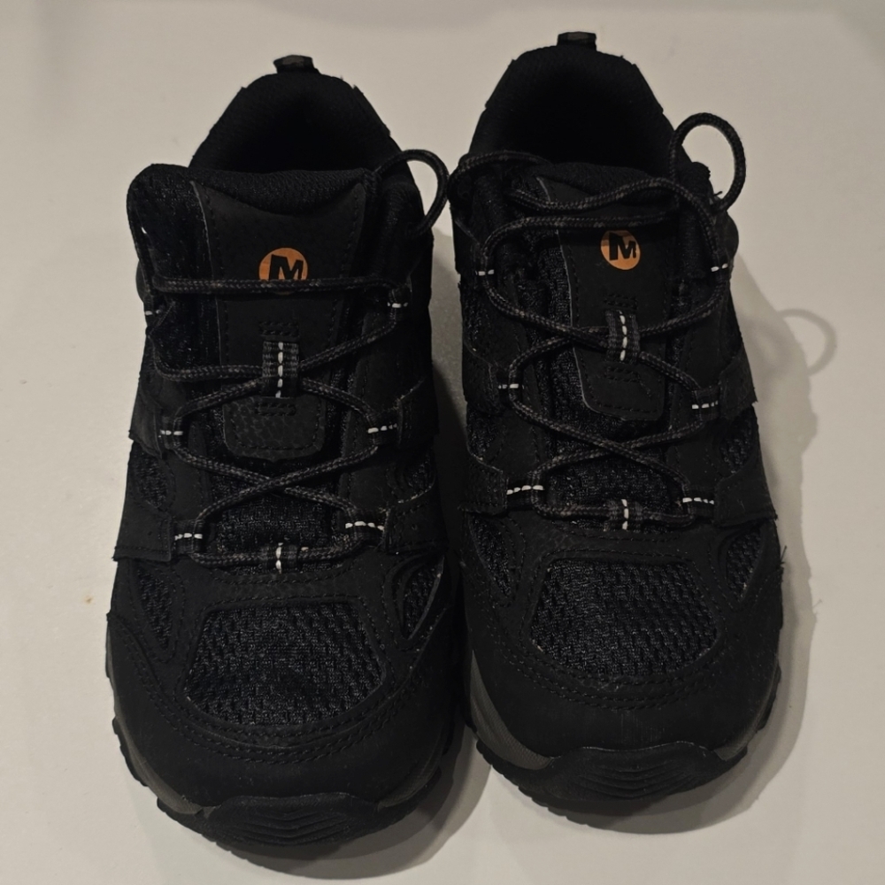 size 2.5 WIDE Merrell Moab 3 Kid's Low Hiker Boot